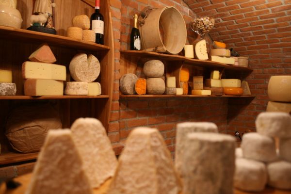 Firma - Hieber - Käsekeller Holzheim