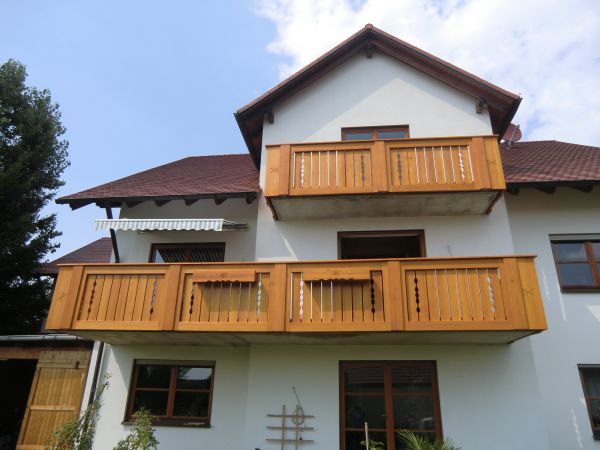 Balkongeländer vom Schreiner