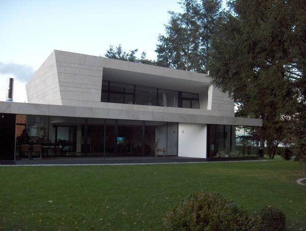 Firma - Dürndorfer Wohn- und Gewerbebau